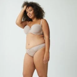Slip Beige Noisette Stockholm -Soutiens-gorge Soldes BL02446 042 WEB 3 ab64a242 76c2 4fe0 a7bd a952e8c0a187