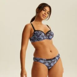 Culotte Noire SYDNEY JAVA -Soutiens-gorge Soldes BL02663 9N0 WEB 3 42da6778 d48f 42d5 93e2 3547f09c58c4