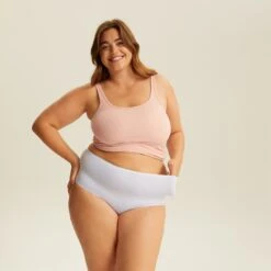 Culotte Très Haute One Size Star White JUST ONE MICRO -Soutiens-gorge Soldes BL04600 016 WEB 3 8c473696 b54b 4de6 846e 71916fef3d3c