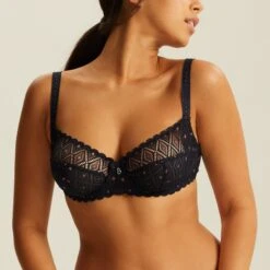 Soutien-gorge Emboîtant Avec Armatures Noir Sublime AMELIA -Soutiens-gorge Soldes BL14481 03A WEB 11