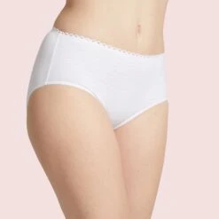 Culotte Blanc Best Coton -Soutiens-gorge Soldes BLR3321 010 WEB 3 1f4ec23a a248 40b0 b208 0bdddae75f90