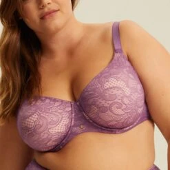 Soutien-gorge Emboîtant Avec Armatures Mauve AMALFI -Soutiens-gorge Soldes CL44878 081 WEB 11 910d556d af2b 4d13 8cef 5395ff827ac1